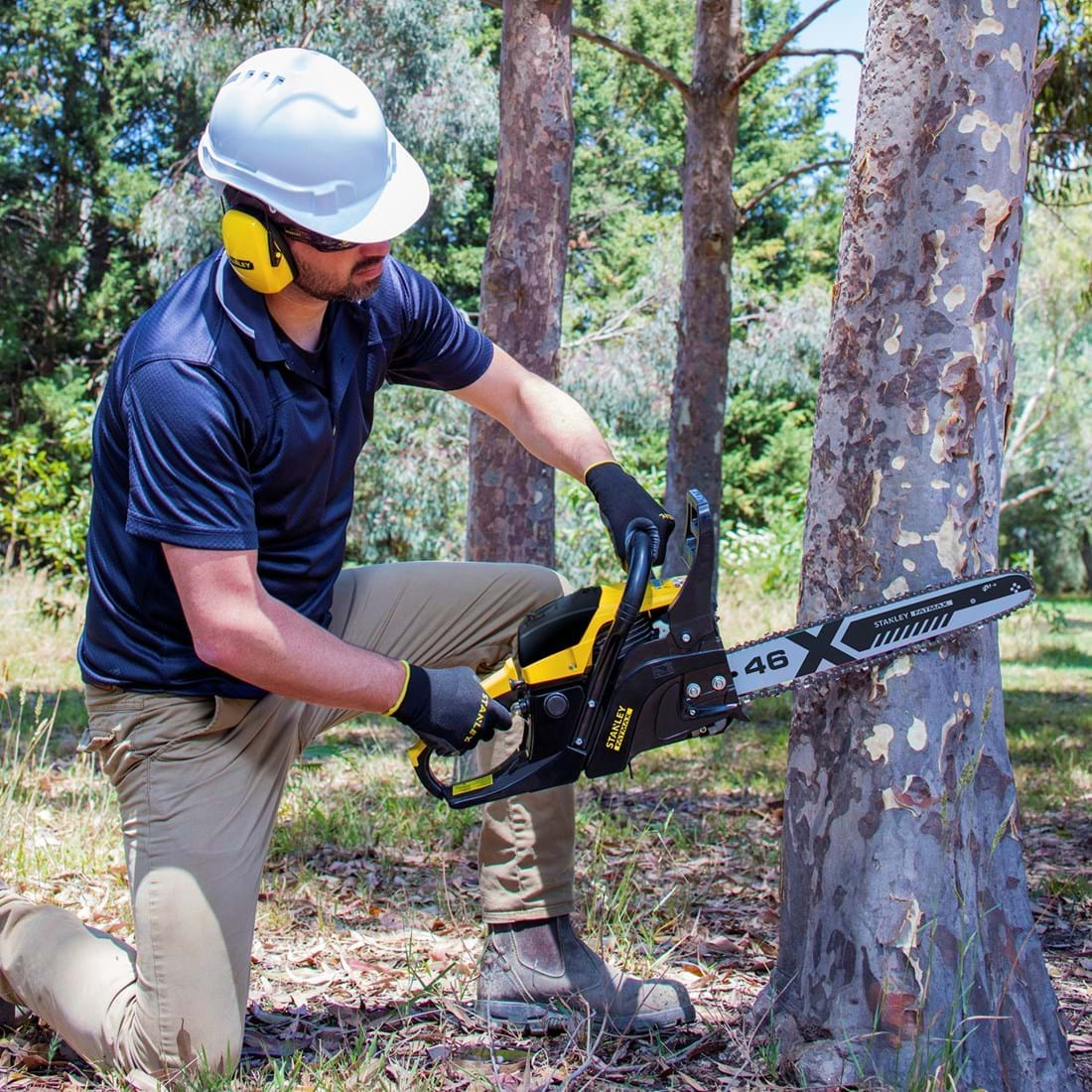 Dewalt petrol online chainsaw